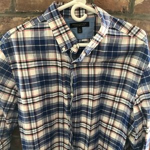 Banana Republic Causal button up. Size XL